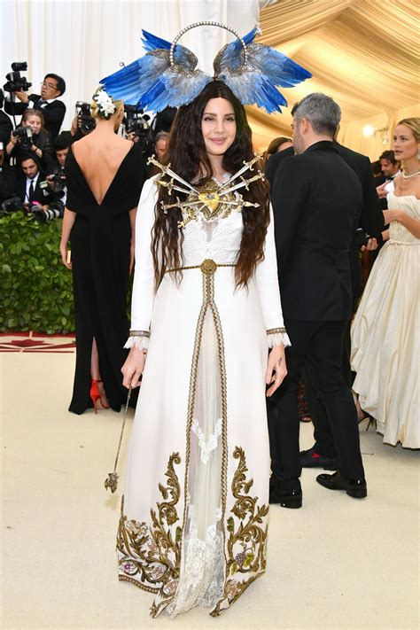 lana del rey met gala 2018